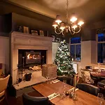 The Plough 5*