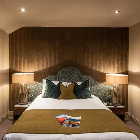 The Plough 5* Wigglesworth