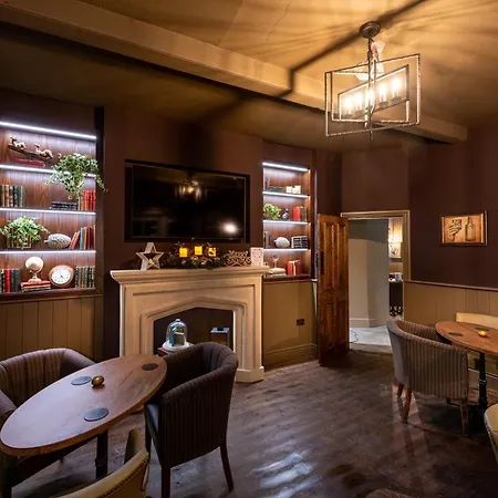The Plough 5*