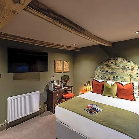 Gasthof The Plough 5*