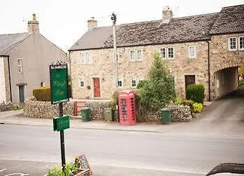 Fogadó The Plough 5*