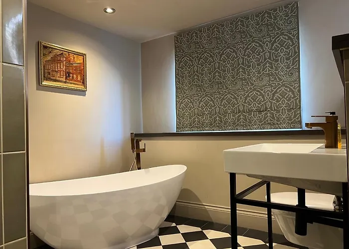 The Plough 宾馆 5*