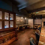 Πανδοχείο The Plough 5*
