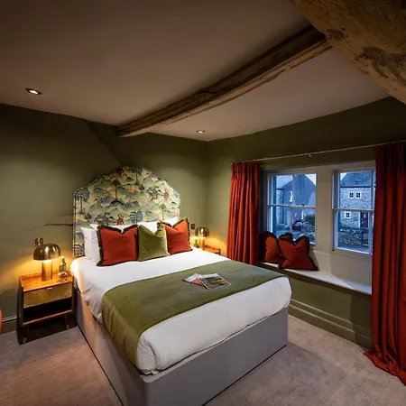 Мини-отель The Plough